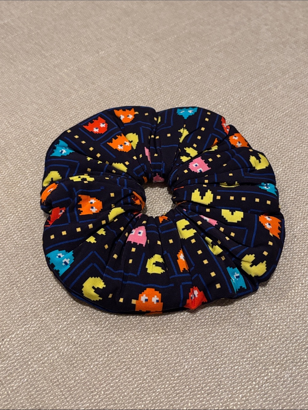 Sugar Swan PAC-Man Pillow Scrunchie ✨